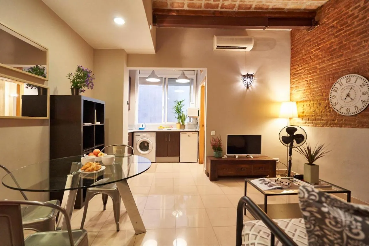 Bebarceloner Gracia Apartments- 1 Bedroom إسبانيا